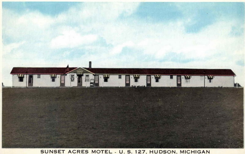 Sunset Acres Motel - Postcard (newer photo)